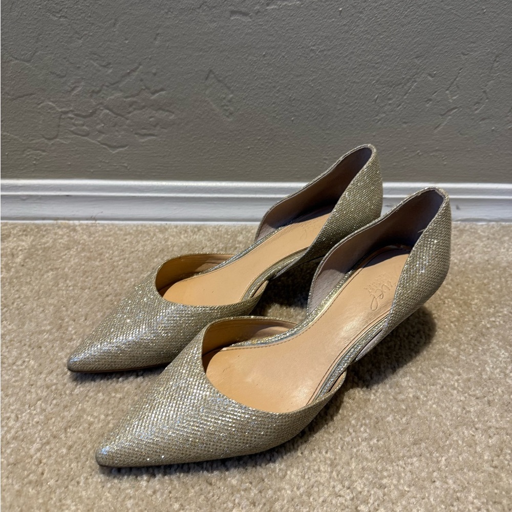 Like New Jewel Badgley Mischka Dotty glitter d'Orsay kitten heel pump